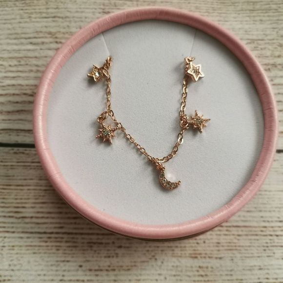 BNIB Gen3 Mila Zodiac Charm Bracelet - Picture 3 of 3